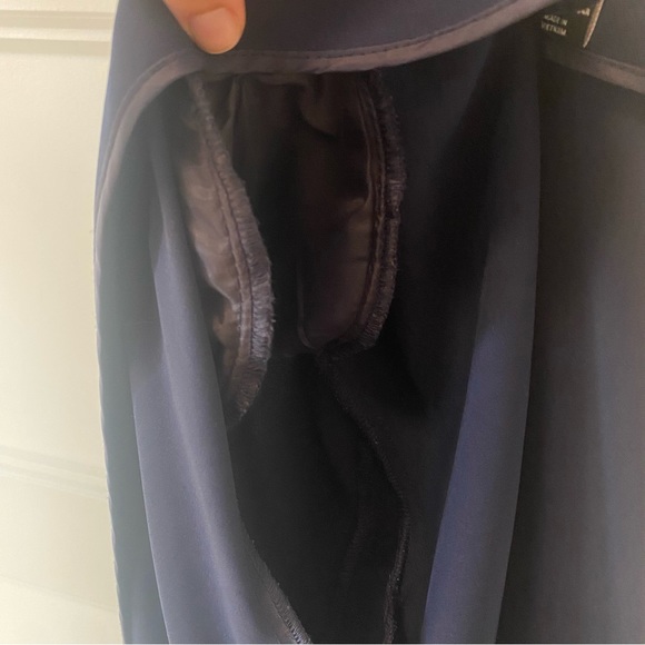 F21 Size Small Women’s Navy Blue Lightweight blazer with pockets - Picture 7 of 8
